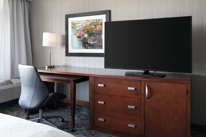 Room 14 of 45